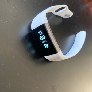 Fitbit charge 2 with charger